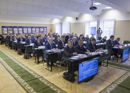 Совет Безопасности РФ провел в Петербурге совещание по вопросам подготовки кадров для судостроительной отрасли