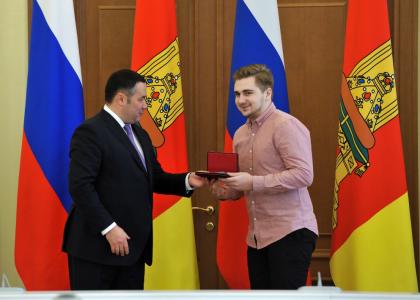 Студенту ПГУПС Марку Джамалову вручена высокая награда