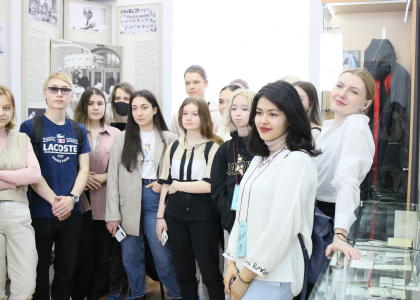 Ямальские школьники посетили Педиатрический университет