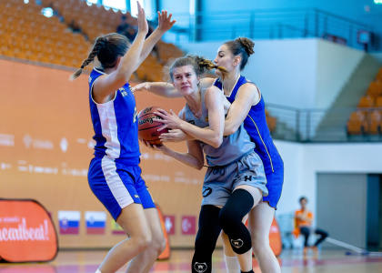 Баскетболистки Политеха вышли в плей-офф Европейских университетских игр