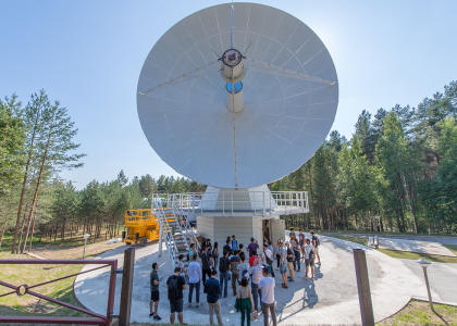 Земля в иллюминаторе: студенты Международной политехнической летней школы изучают космос